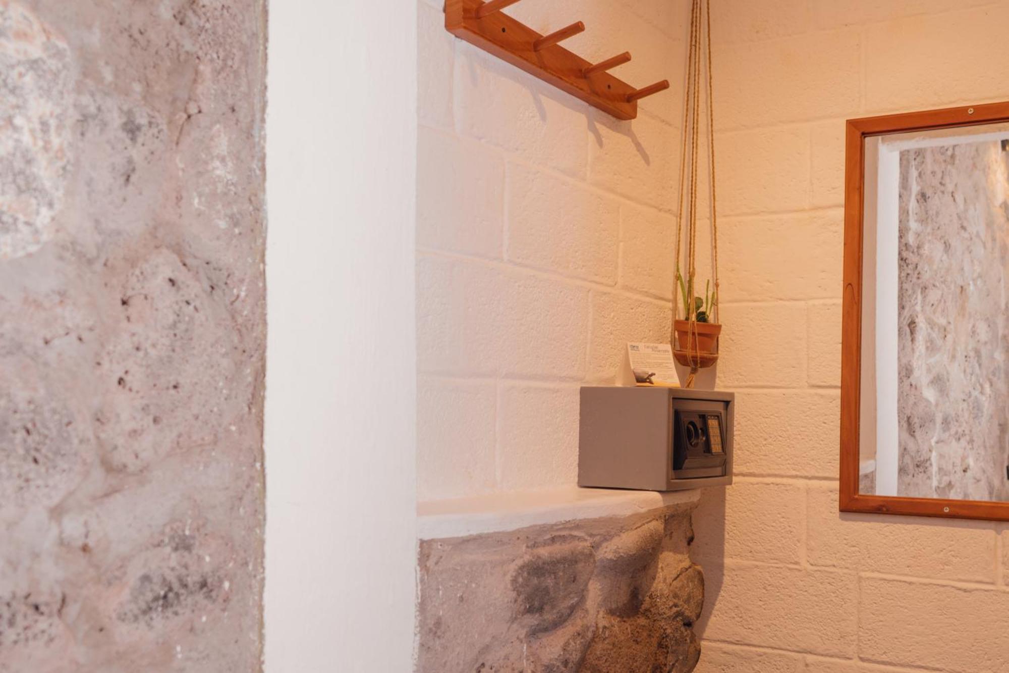 Hostal Pimampiro 푸에르토 바케리조 모레노 외부 사진