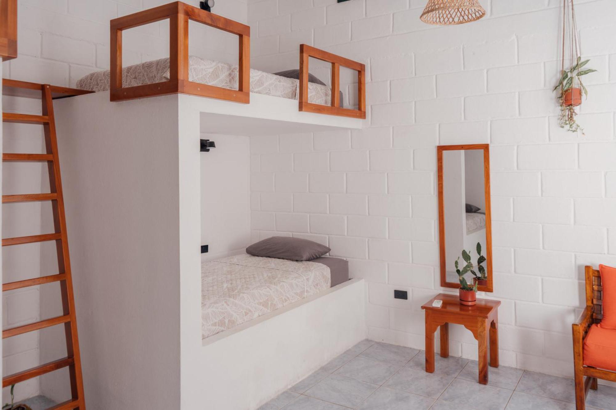 Hostal Pimampiro 푸에르토 바케리조 모레노 외부 사진