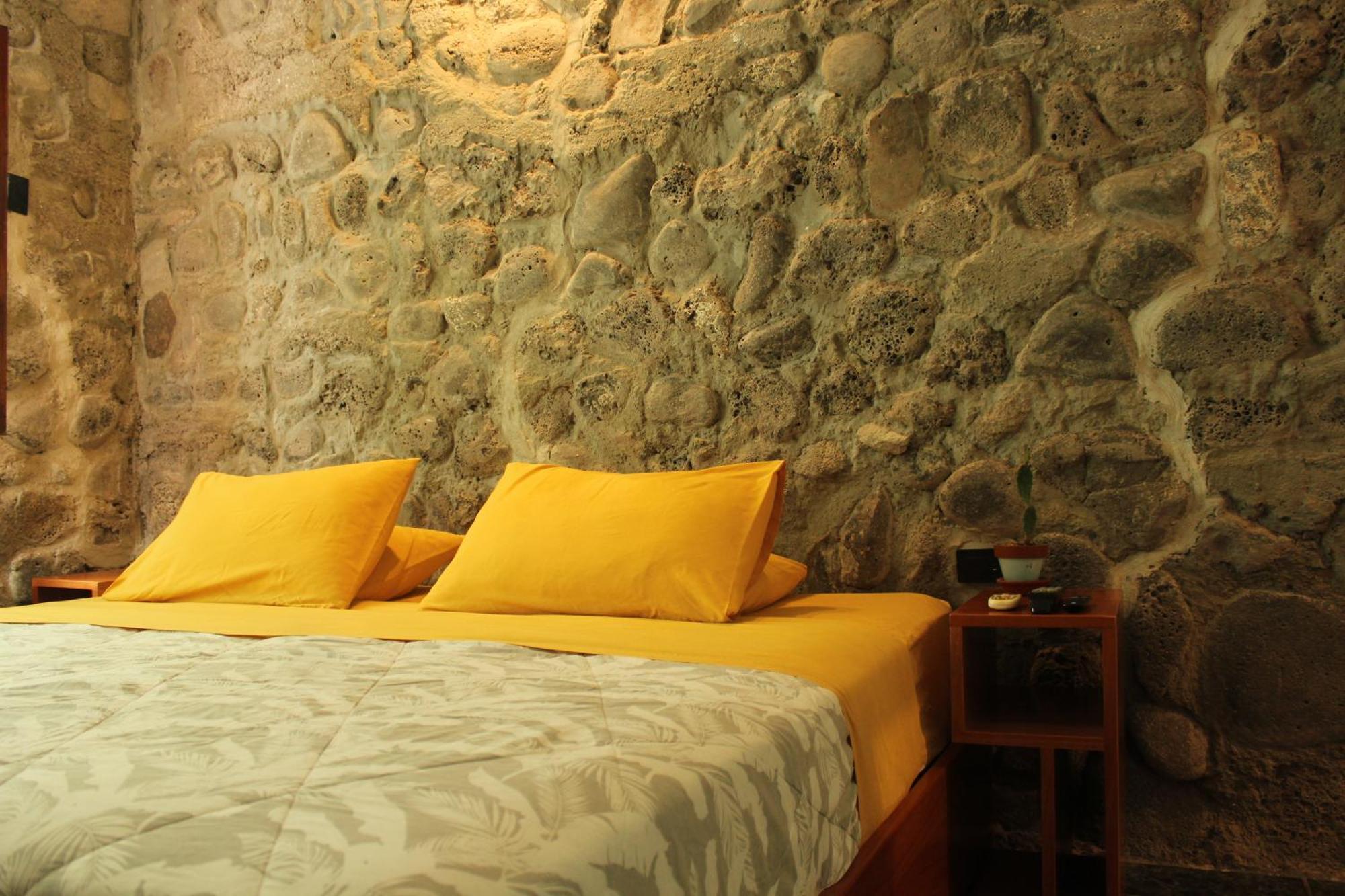 Hostal Pimampiro 푸에르토 바케리조 모레노 외부 사진