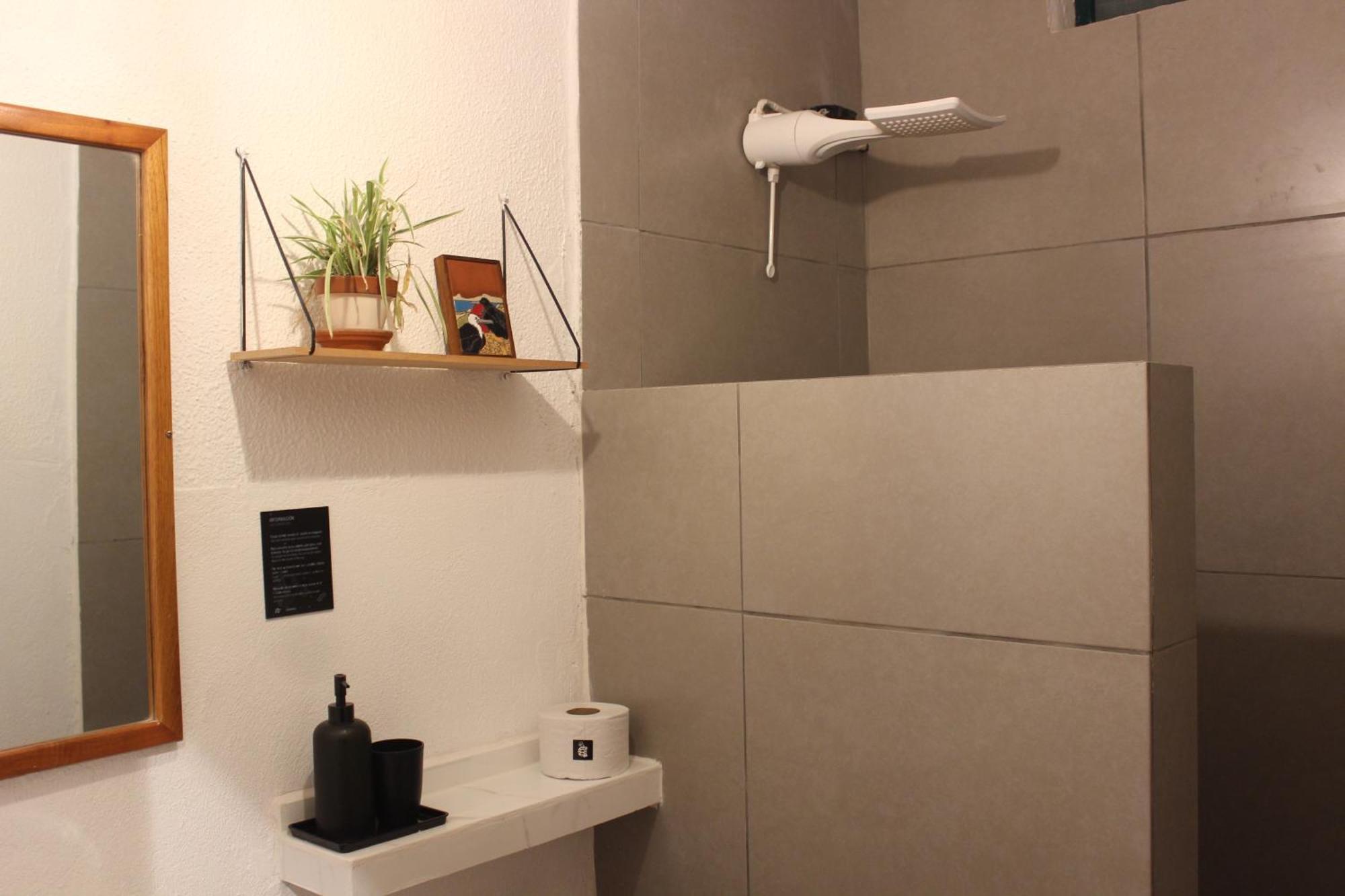 Hostal Pimampiro 푸에르토 바케리조 모레노 외부 사진